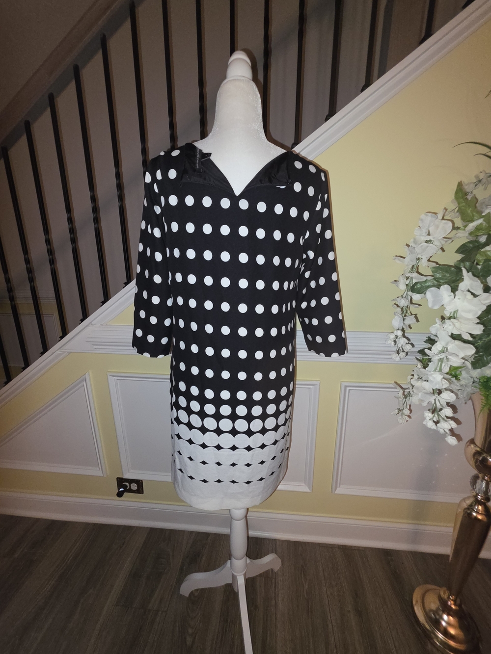 Banana Republic Black & White Polka Dot Women's Dress Sz-6 - Picture 4 of 8